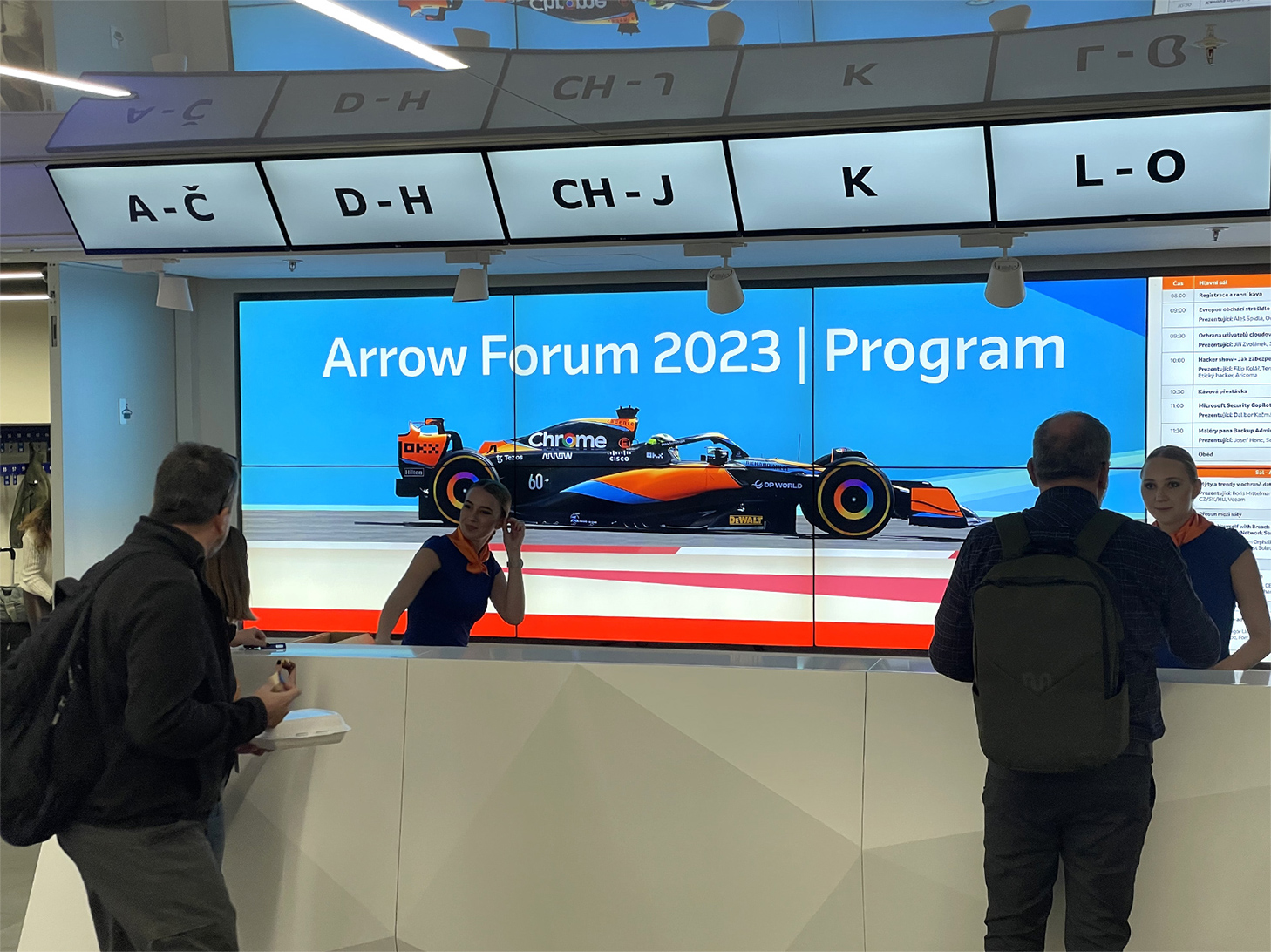 Arrow Forum2023 - návrhy animací